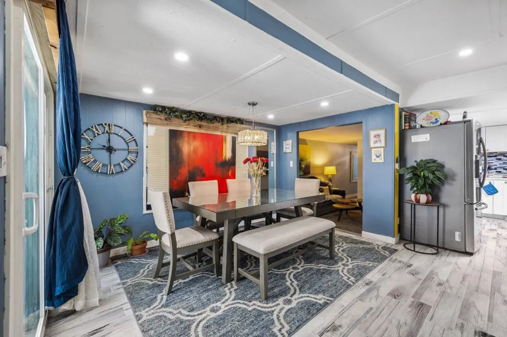 630 Cameo Drive Palm Springs, CA 92264