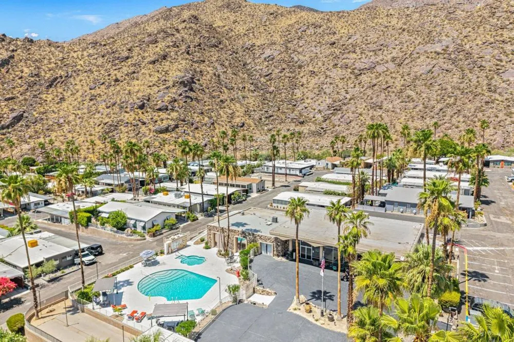 630 Cameo Drive Palm Springs, CA 92264