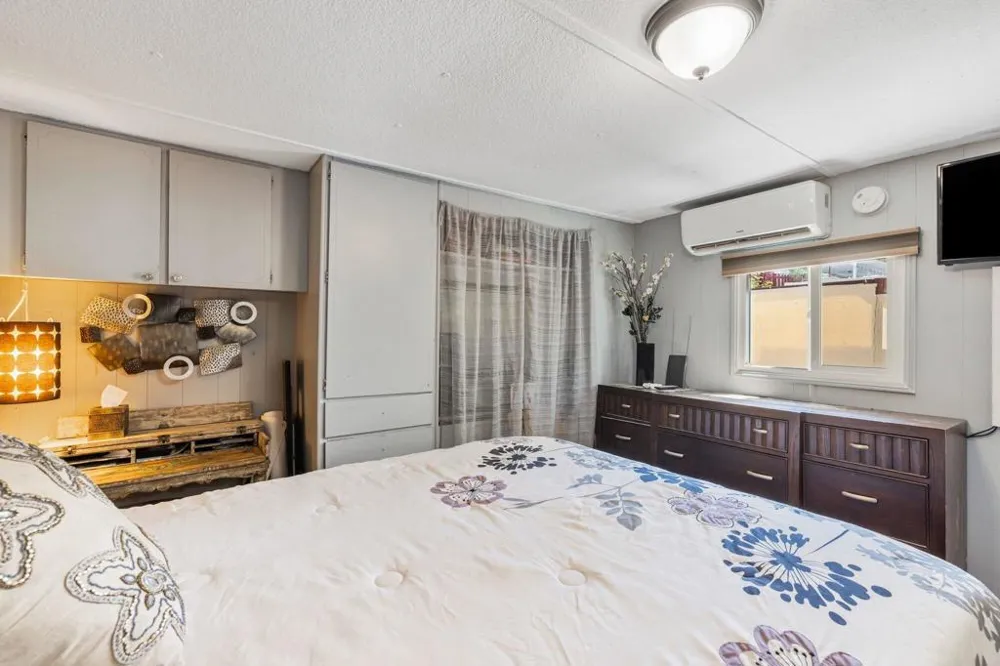 630 Cameo Drive Palm Springs, CA 92264