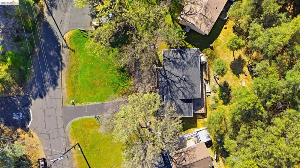 12796 Cresthaven Dr Groveland, CA 95321