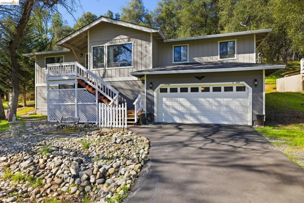12796 Cresthaven Dr Groveland, CA 95321