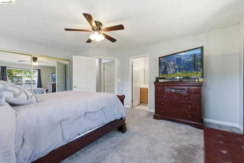 12796 Cresthaven Dr Groveland, CA 95321