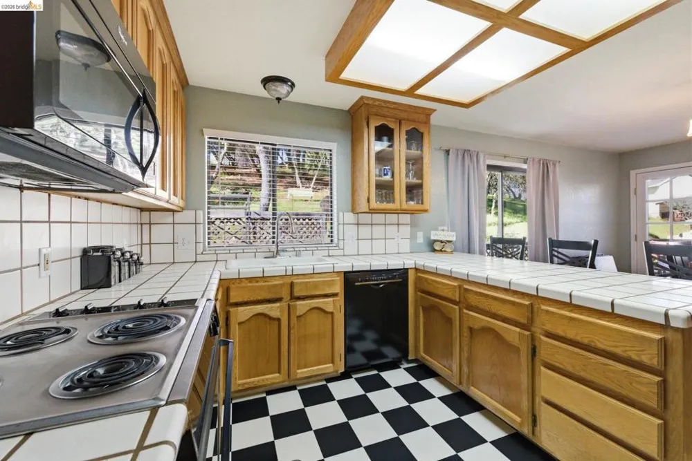12796 Cresthaven Dr Groveland, CA 95321