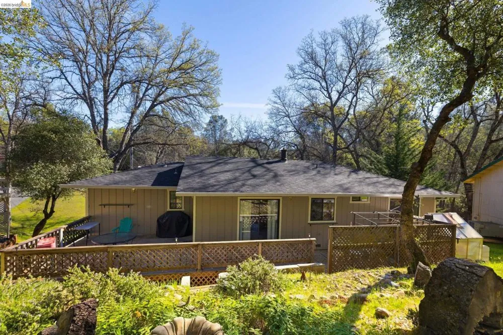 12796 Cresthaven Dr Groveland, CA 95321