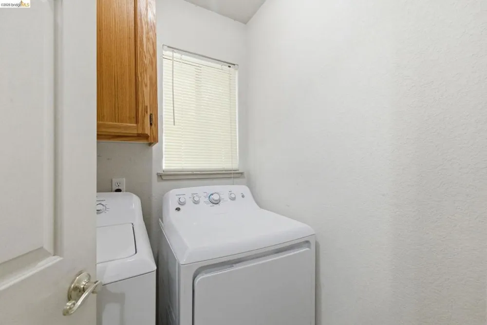 12796 Cresthaven Dr Groveland, CA 95321