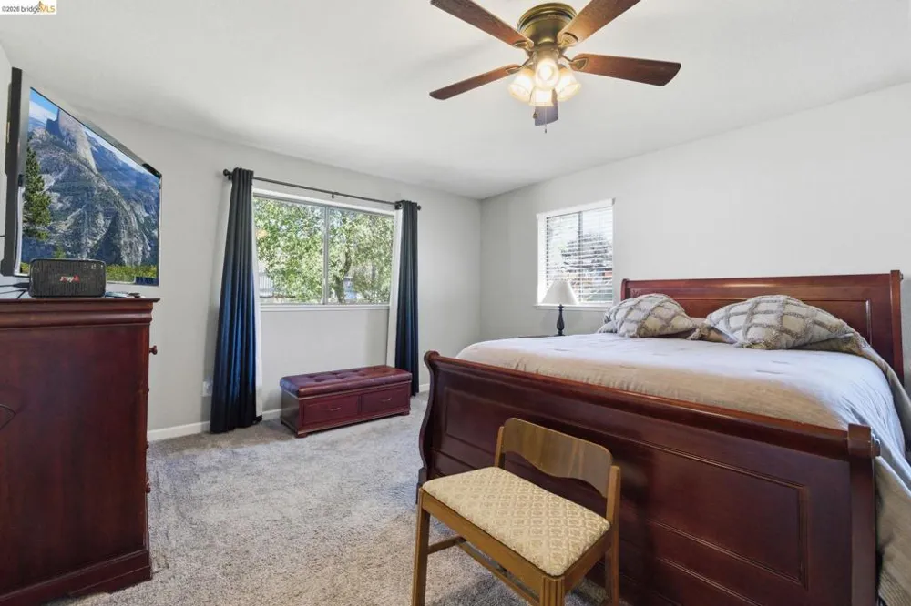 12796 Cresthaven Dr Groveland, CA 95321