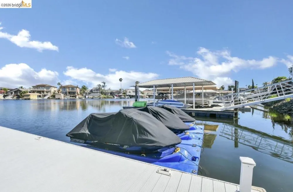 671 Willow Lake Rd Discovery Bay, CA 94505