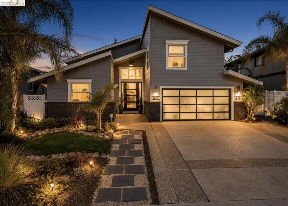 671 Willow Lake Rd Discovery Bay, CA 94505