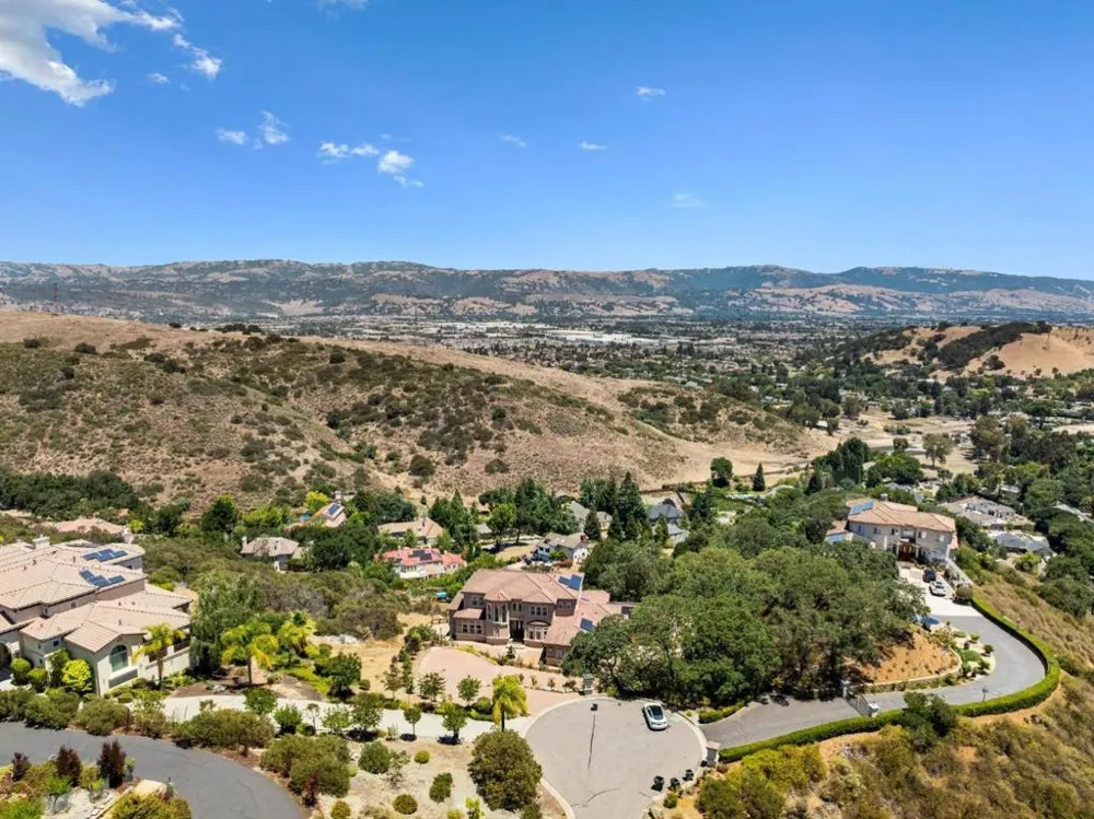 18600 Castle Ridge Drive Morgan Hill, CA 95037