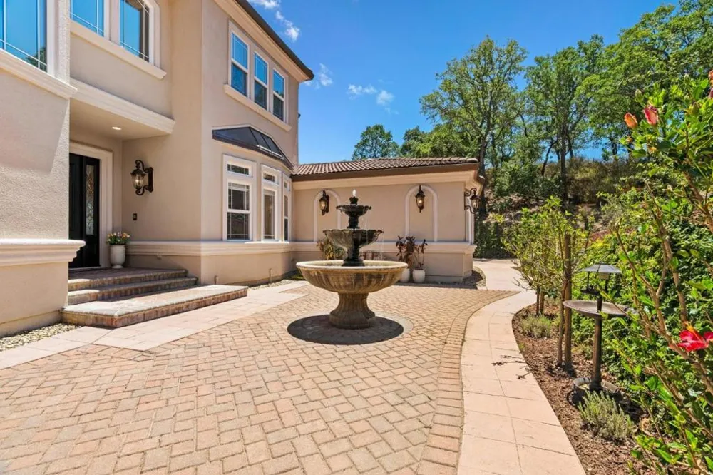 18600 Castle Ridge Drive Morgan Hill, CA 95037