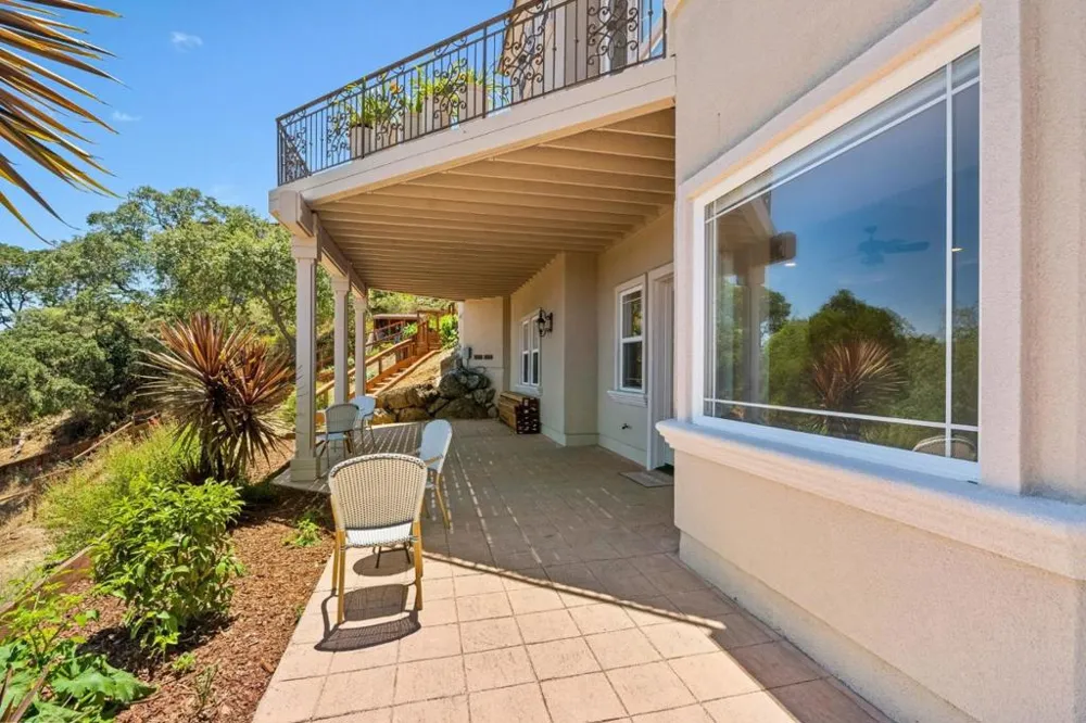 18600 Castle Ridge Drive Morgan Hill, CA 95037