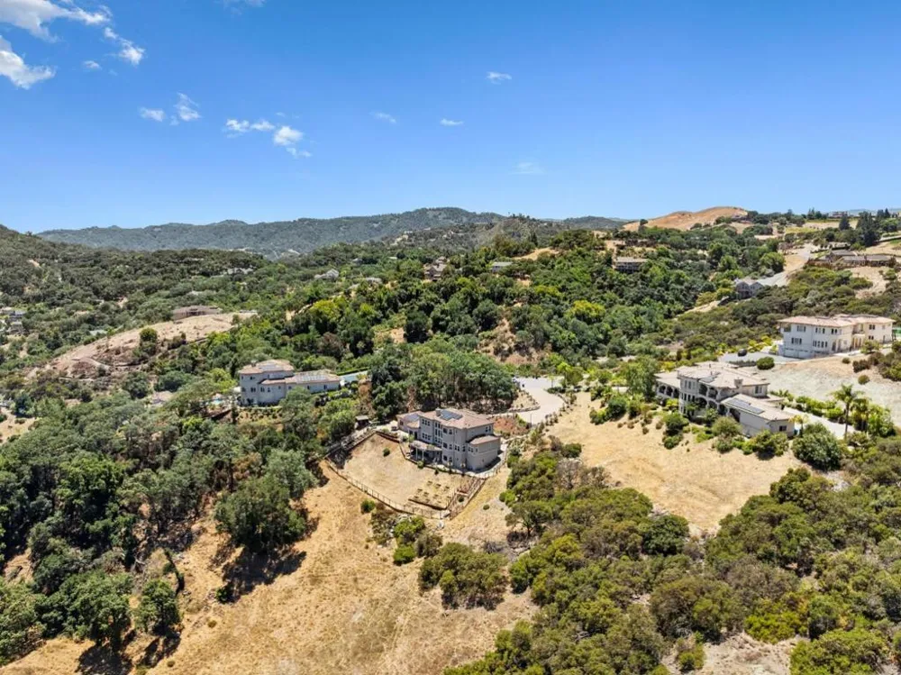 18600 Castle Ridge Drive Morgan Hill, CA 95037