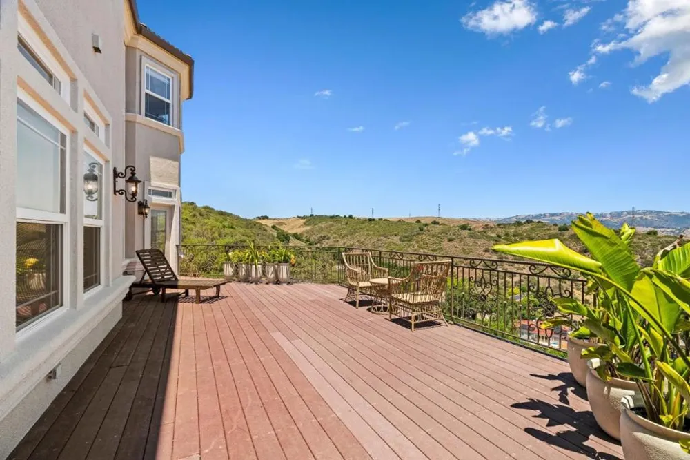 18600 Castle Ridge Drive Morgan Hill, CA 95037