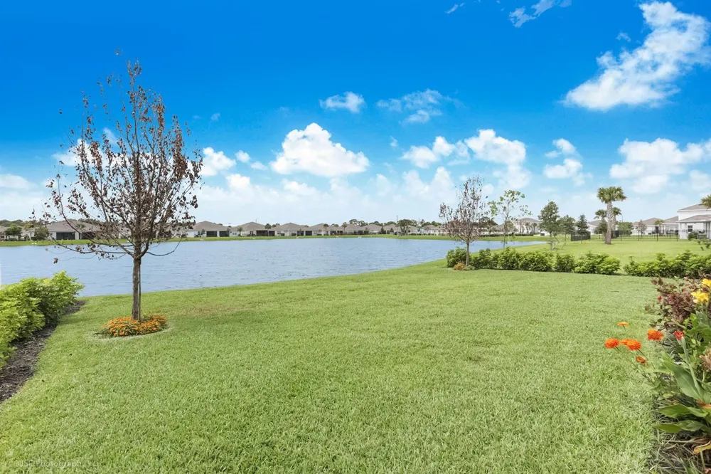 423 Acai Lane Fort Pierce, FL 34981