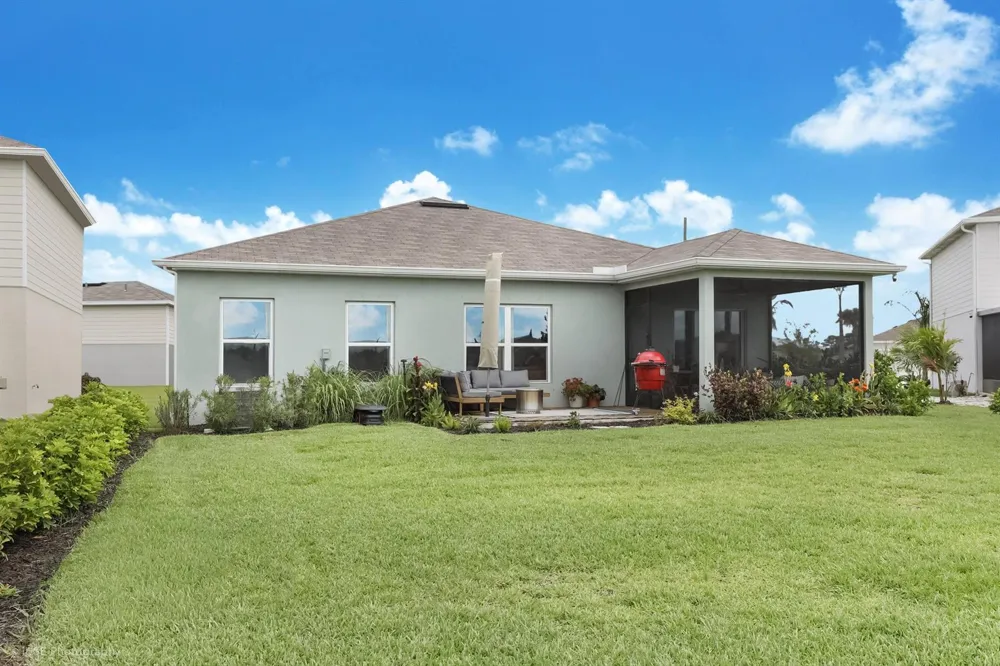 423 Acai Lane Fort Pierce, FL 34981