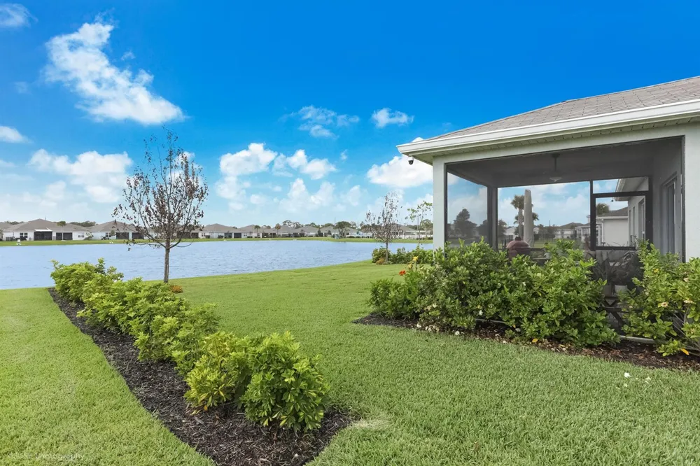 423 Acai Lane Fort Pierce, FL 34981