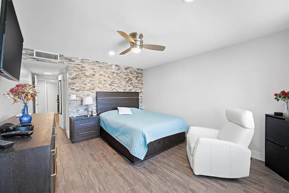 777 S Federal Highway #G214 Pompano Beach, FL 33062