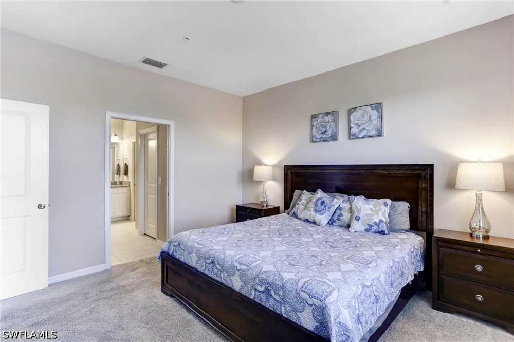 Benvenuto Court #201 Naples, FL 34119