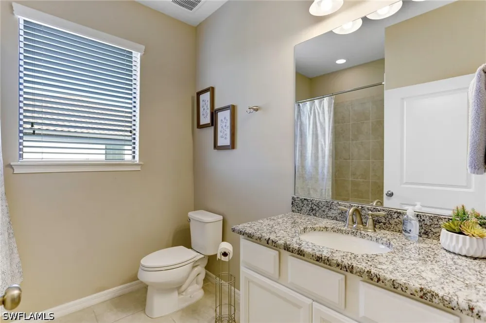 Benvenuto Court #201 Naples, FL 34119