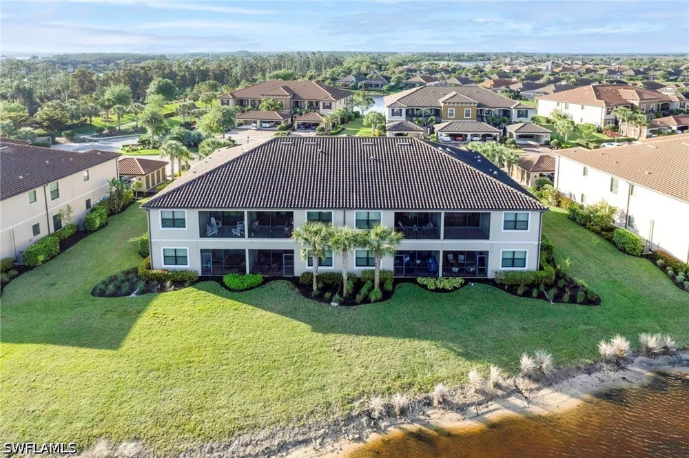 Benvenuto Court #201 Naples, FL 34119