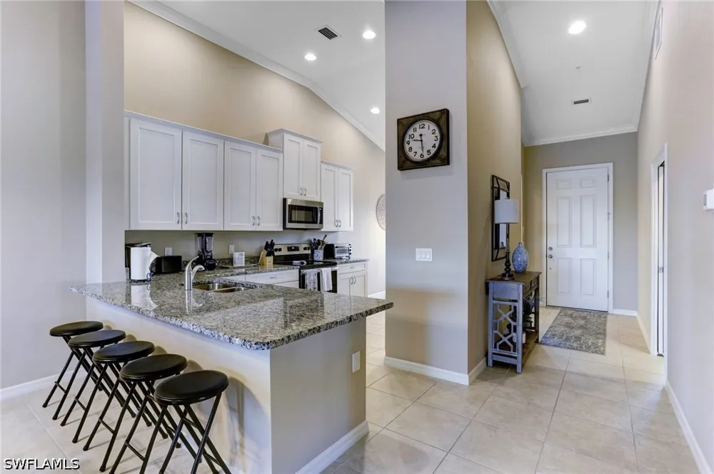 Benvenuto Court #201 Naples, FL 34119