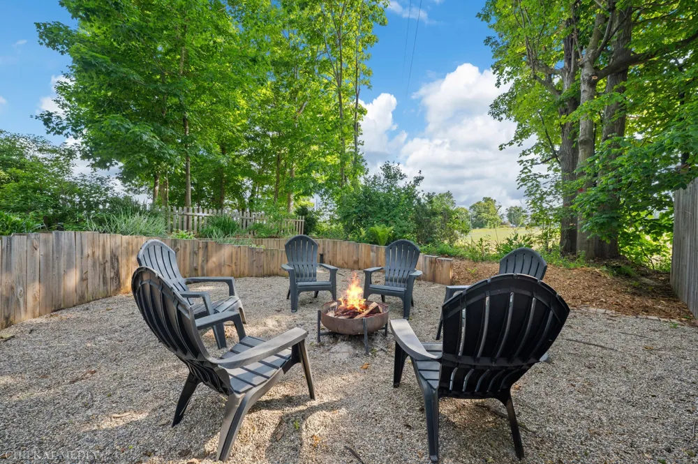 1055 Mount Tabor Road Buchanan, MI 49107