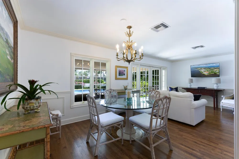 201 Pendleton Avenue Palm Beach, FL 33480