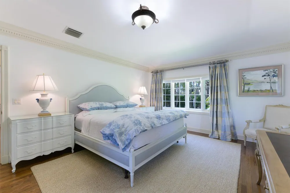 201 Pendleton Avenue Palm Beach, FL 33480