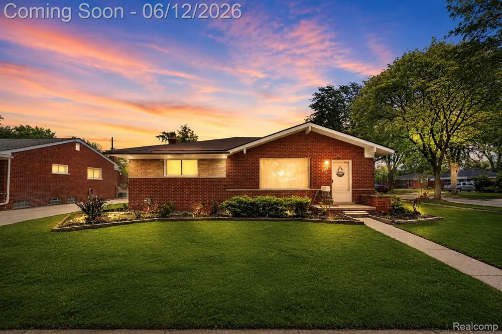 28326 Alden Street Madison Heights City, MI 48071