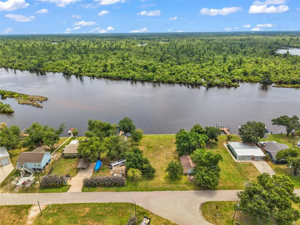 10082 SW RIVERVIEW CIRCLE Arcadia, FL 34269