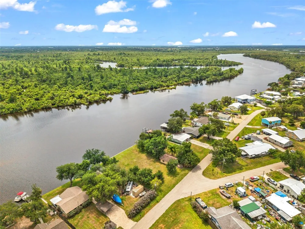 10082 SW RIVERVIEW CIRCLE Arcadia, FL 34269