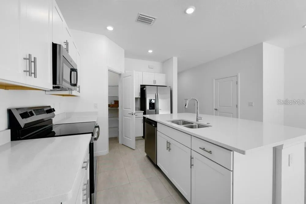 15148 CUZCORRO COURT Nokomis, FL 34275