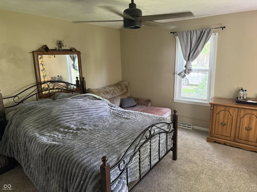 901 Columbia Avenue Alexandria, IN 46001