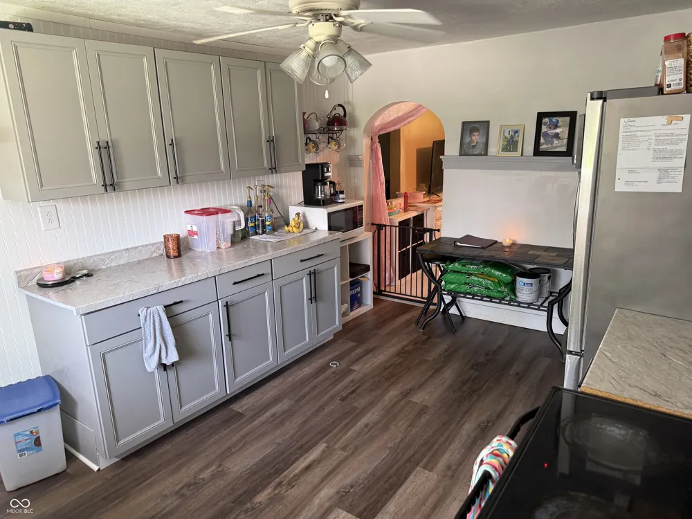 901 Columbia Avenue Alexandria, IN 46001