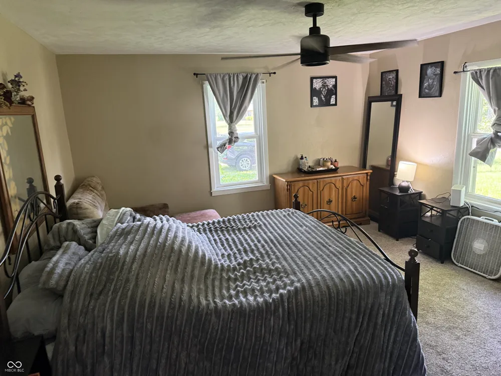 901 Columbia Avenue Alexandria, IN 46001