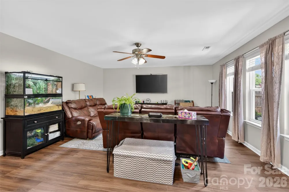 1200 Catawba Run Lowell, NC 28098