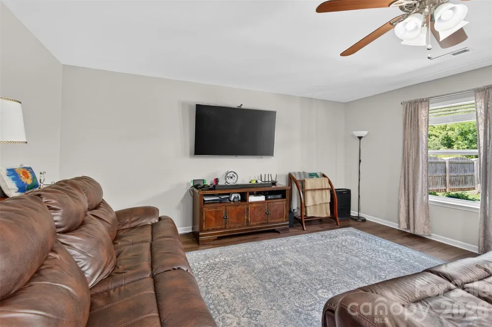 1200 Catawba Run Lowell, NC 28098