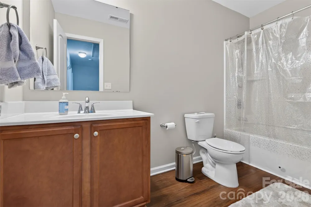 1200 Catawba Run Lowell, NC 28098