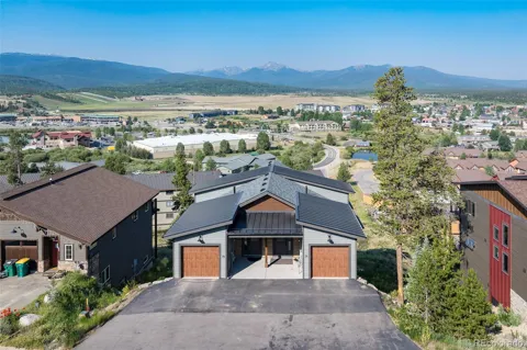 904 Wapiti Drive #7B