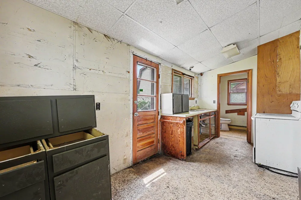 11968 Elmdale Drive Manchester, MI 48158