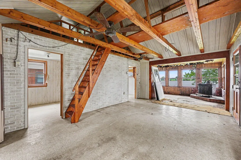 11968 Elmdale Drive Manchester, MI 48158