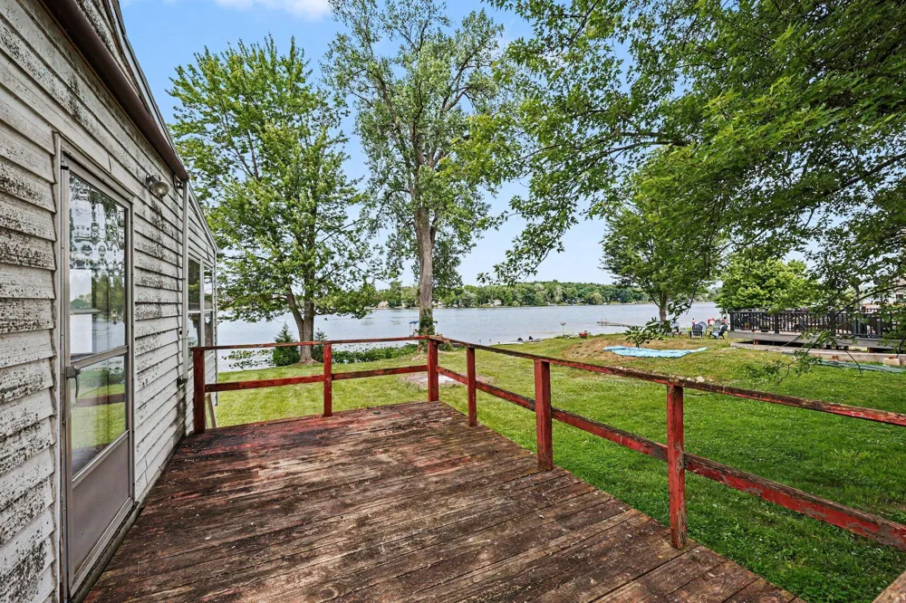 11968 Elmdale Drive Manchester, MI 48158