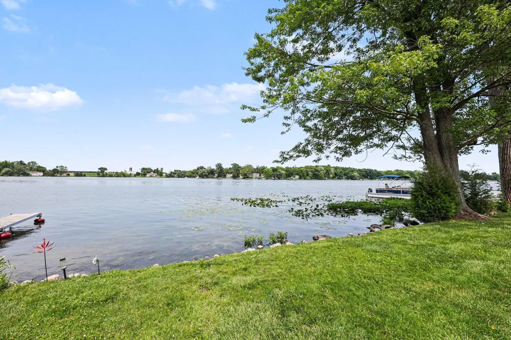 11968 Elmdale Drive Manchester, MI 48158