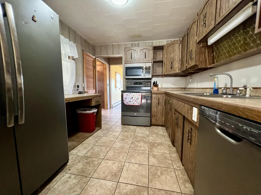 7832 E US Highway 10 Branch, MI 49402