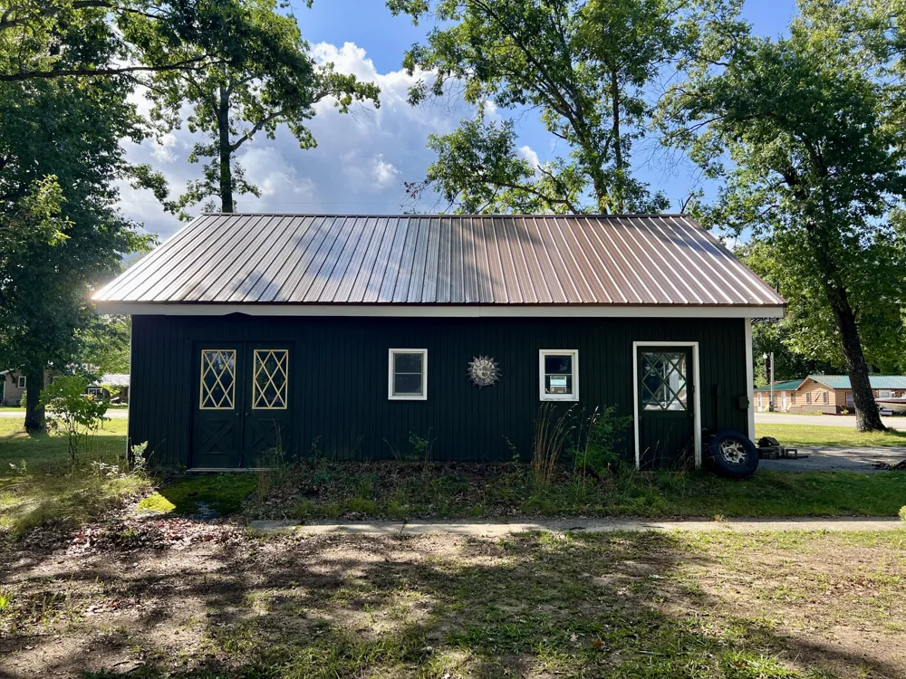 7832 E US Highway 10 Branch, MI 49402