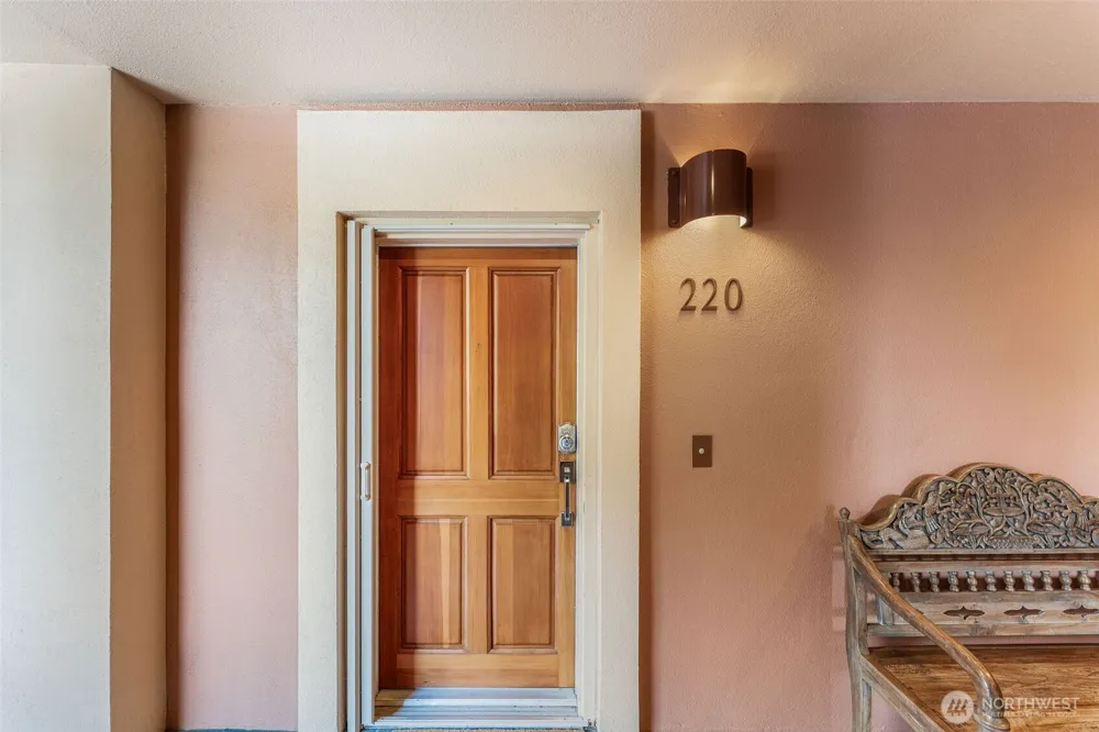 2015 SE Columbia River Drive #220 Vancouver, WA 98661