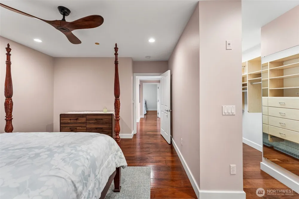 2015 SE Columbia River Drive #220 Vancouver, WA 98661