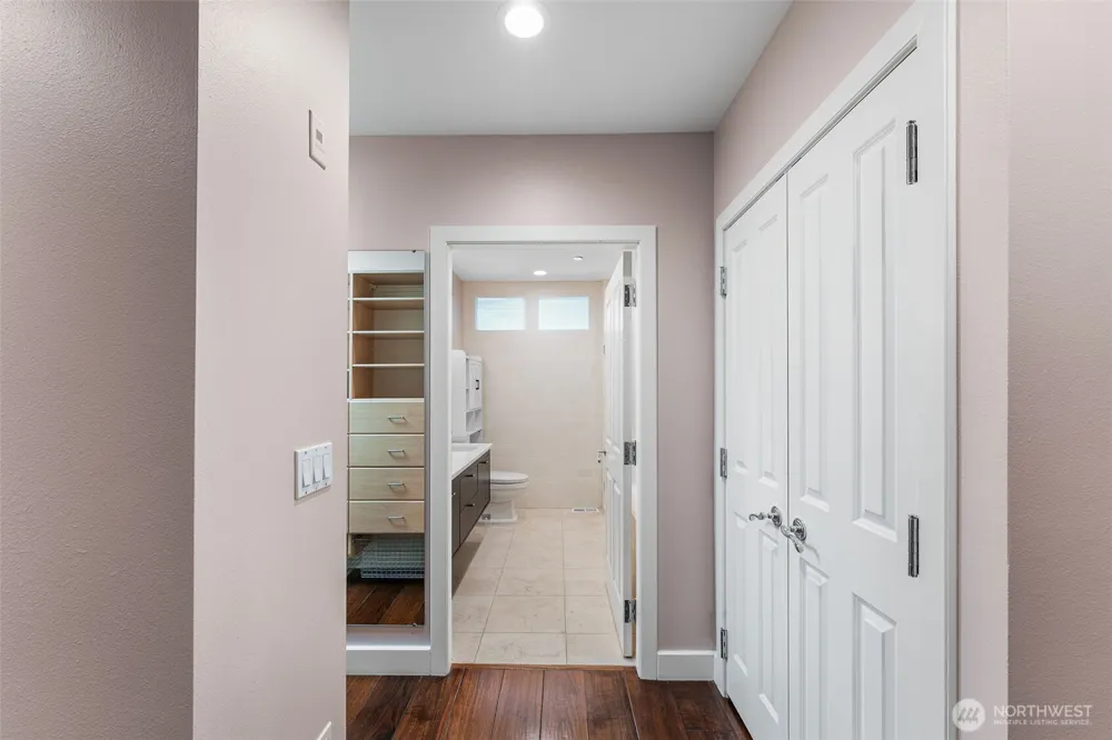 2015 SE Columbia River Drive #220 Vancouver, WA 98661