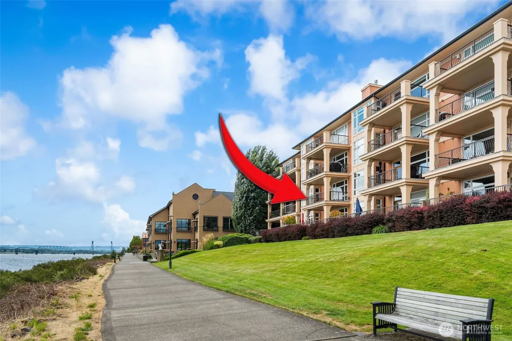 2015 SE Columbia River Drive #220 Vancouver, WA 98661