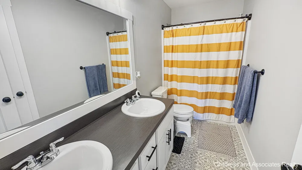 1551 Wales Road SE Lowell, MI 49331